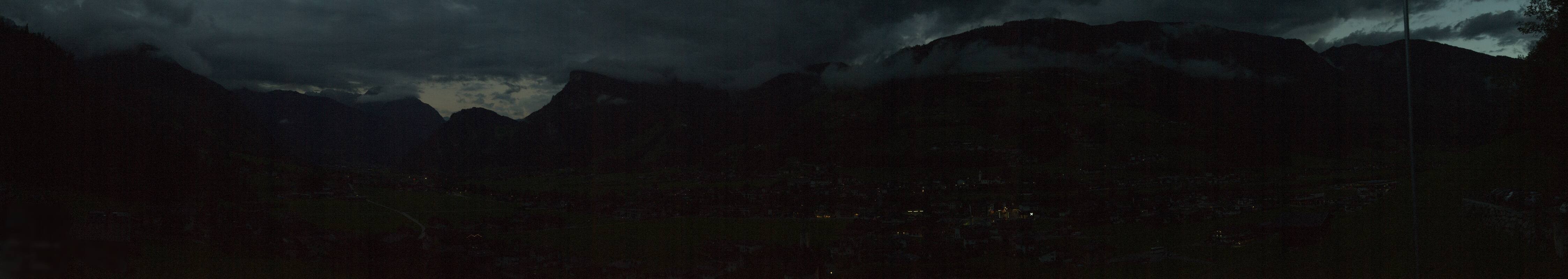 Archived image Webcam Panoramic View Mayrhofen