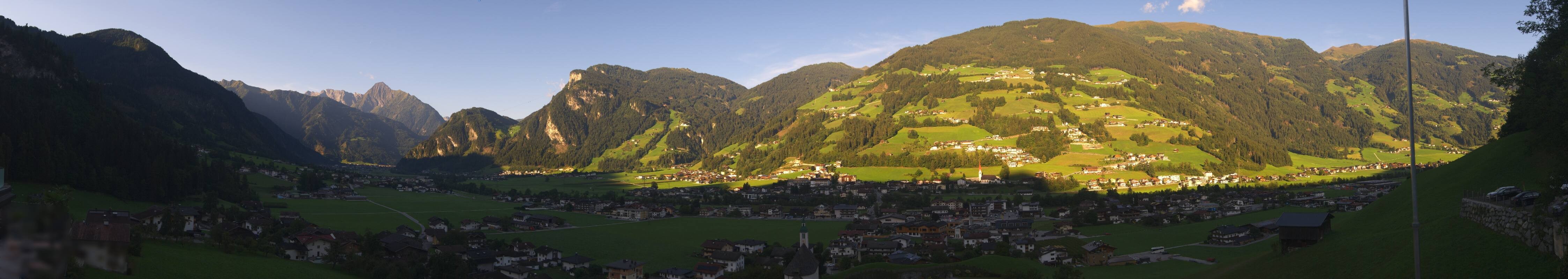 Archiv Foto Webcam Blick von Bichl auf Mayrhofen