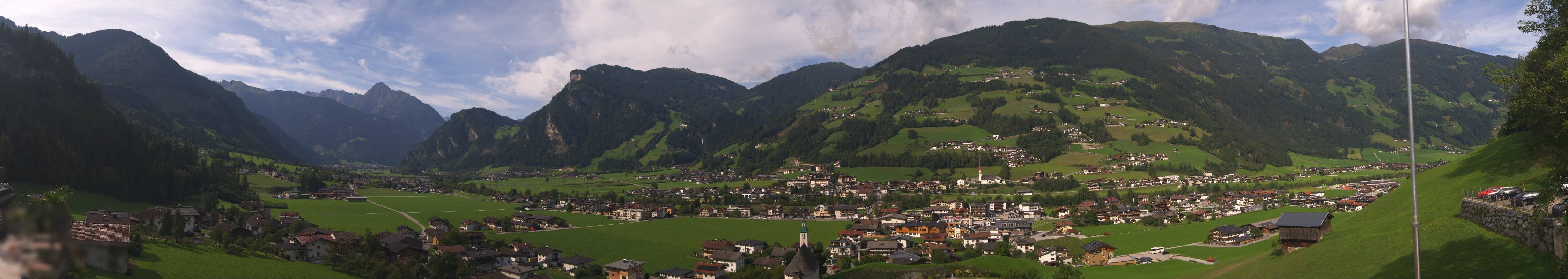 Archiv Foto Webcam Blick von Bichl auf Mayrhofen