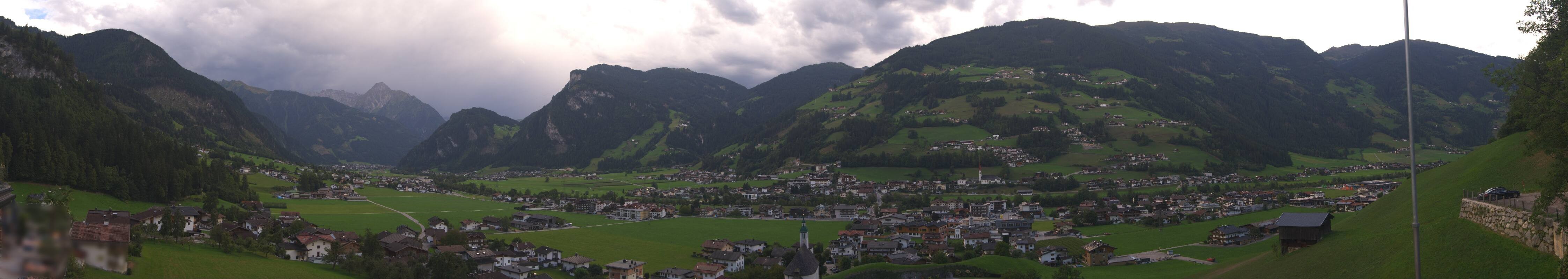 Archiv Foto Webcam Blick von Bichl auf Mayrhofen
