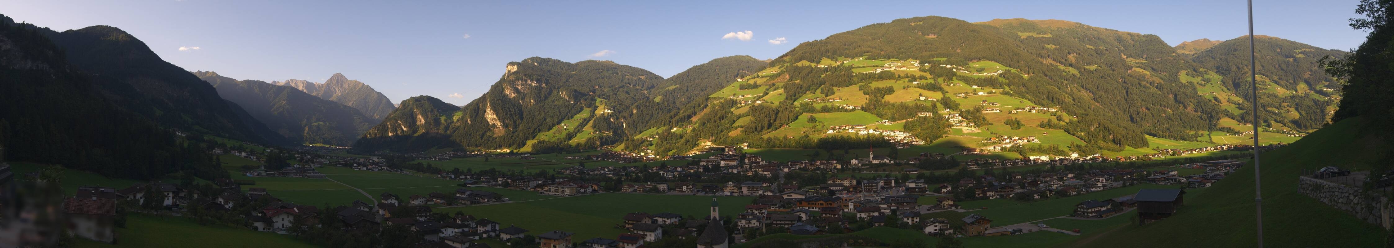Archiv Foto Webcam Blick von Bichl auf Mayrhofen