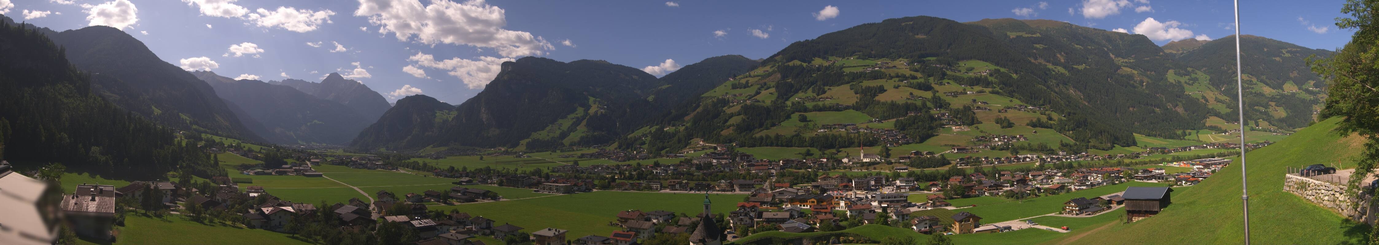 Archiv Foto Webcam Blick von Bichl auf Mayrhofen