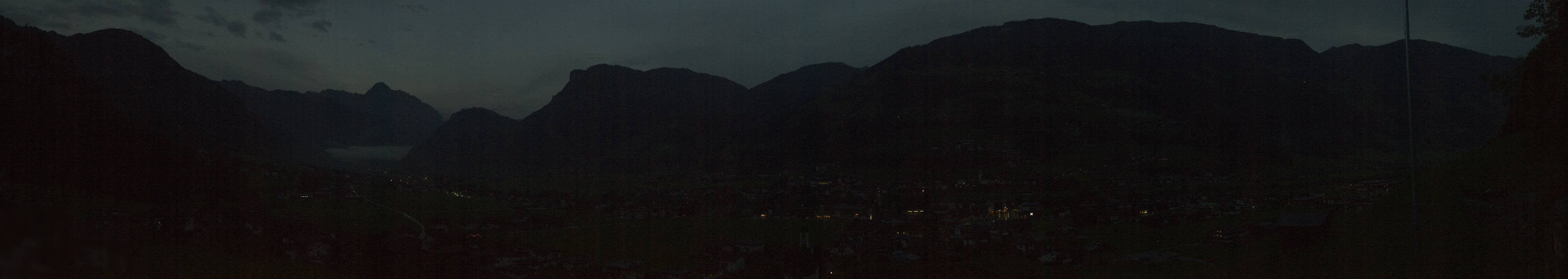 Archiv Foto Webcam Blick von Bichl auf Mayrhofen