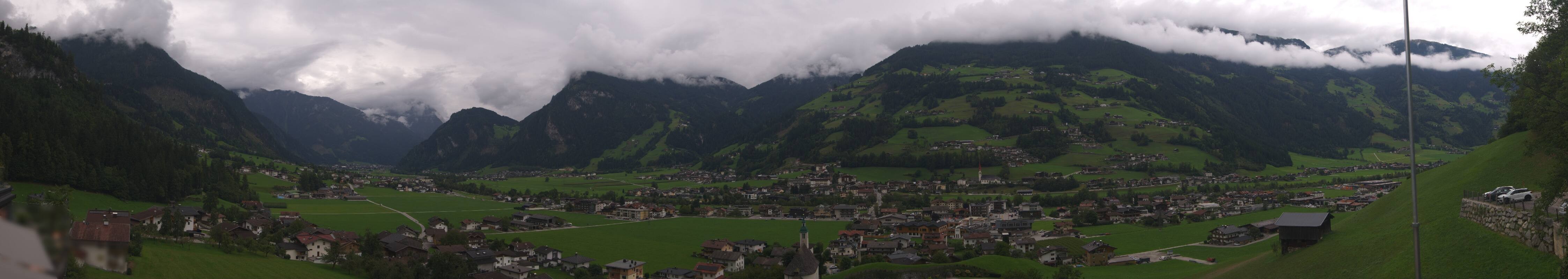Archiv Foto Webcam Blick von Bichl auf Mayrhofen