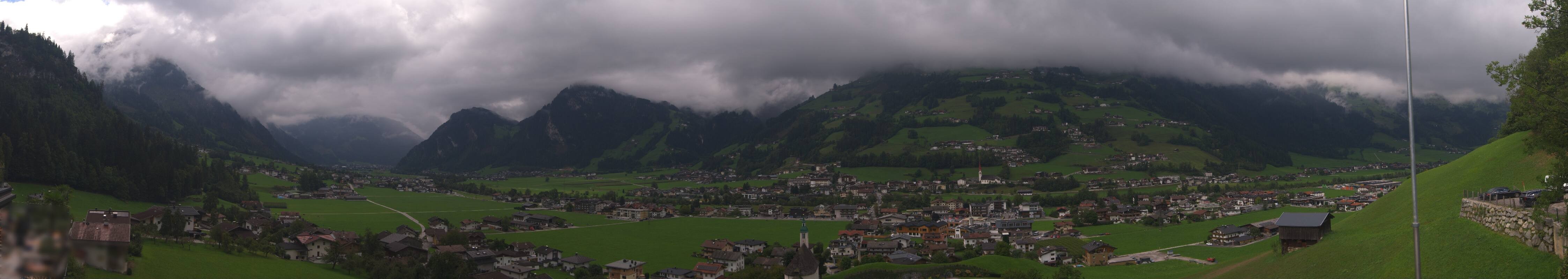 Archiv Foto Webcam Blick von Bichl auf Mayrhofen