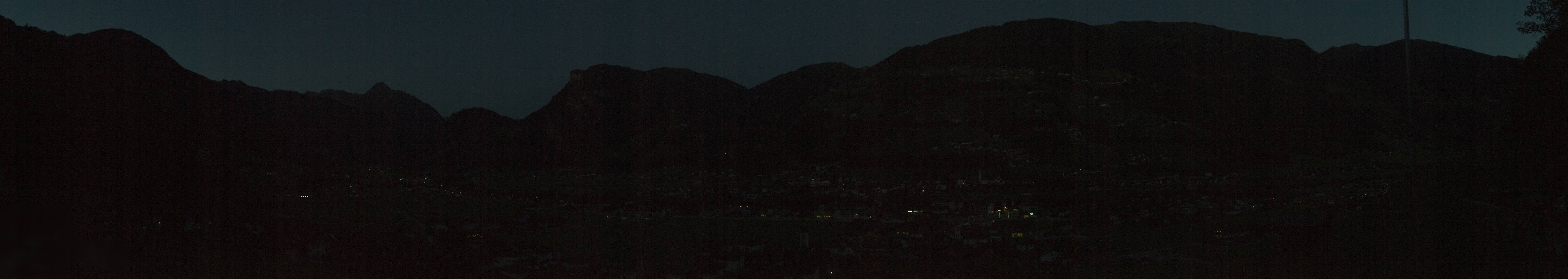 Archiv Foto Webcam Blick von Bichl auf Mayrhofen
