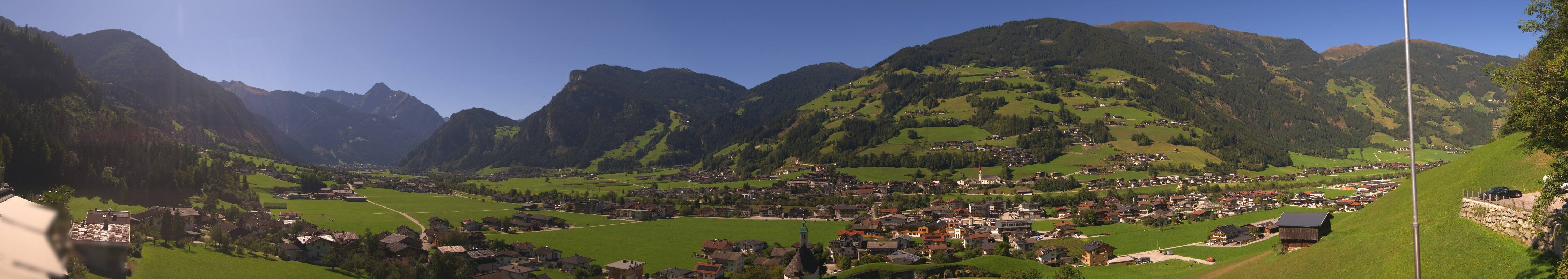 Archiv Foto Webcam Blick von Bichl auf Mayrhofen