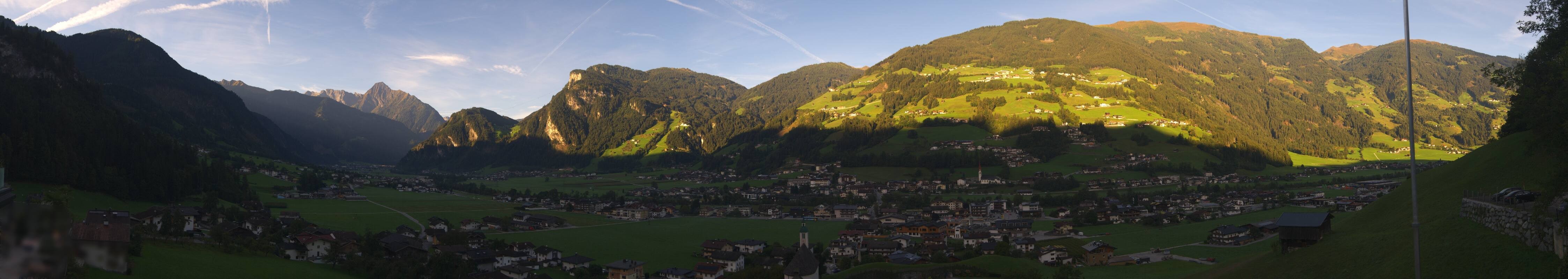 Archiv Foto Webcam Blick von Bichl auf Mayrhofen