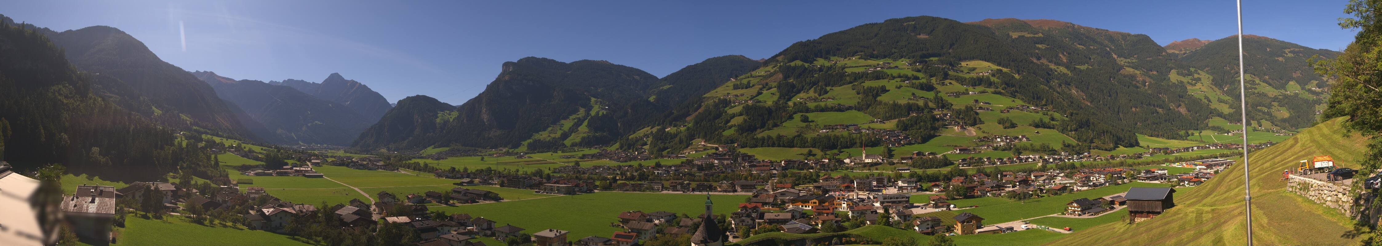 Archiv Foto Webcam Blick von Bichl auf Mayrhofen