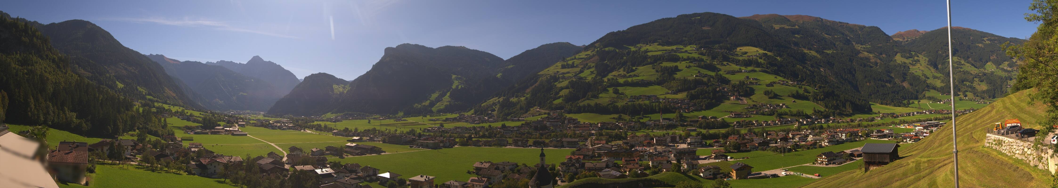 Archiv Foto Webcam Blick von Bichl auf Mayrhofen