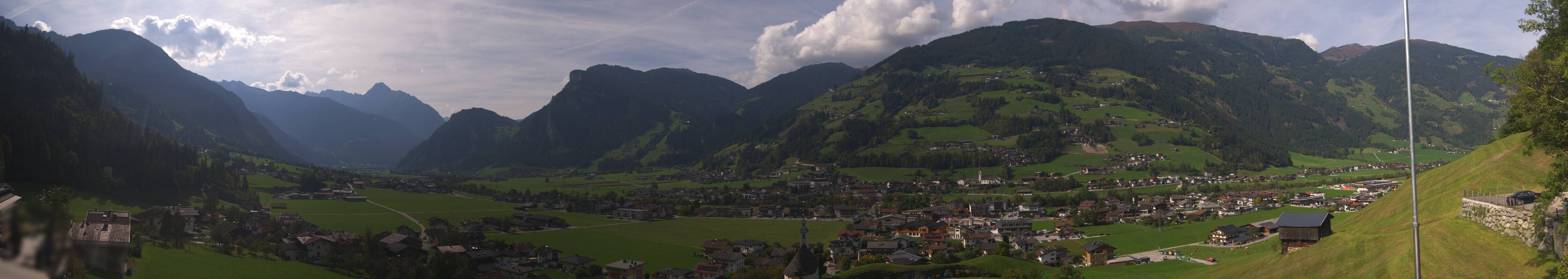 Archiv Foto Webcam Blick von Bichl auf Mayrhofen