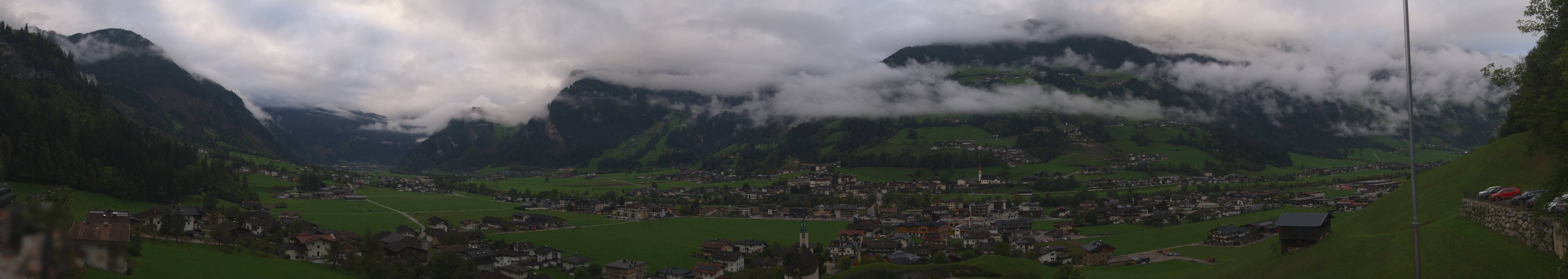 Archiv Foto Webcam Blick von Bichl auf Mayrhofen