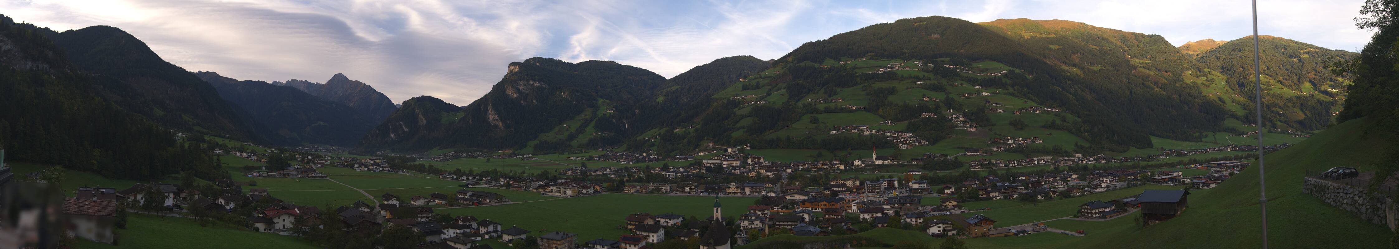 Archiv Foto Webcam Blick von Bichl auf Mayrhofen