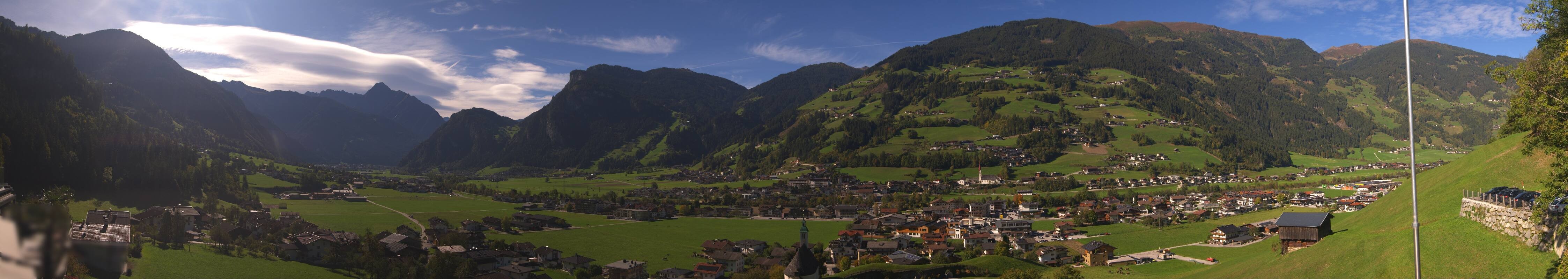 Archiv Foto Webcam Blick von Bichl auf Mayrhofen