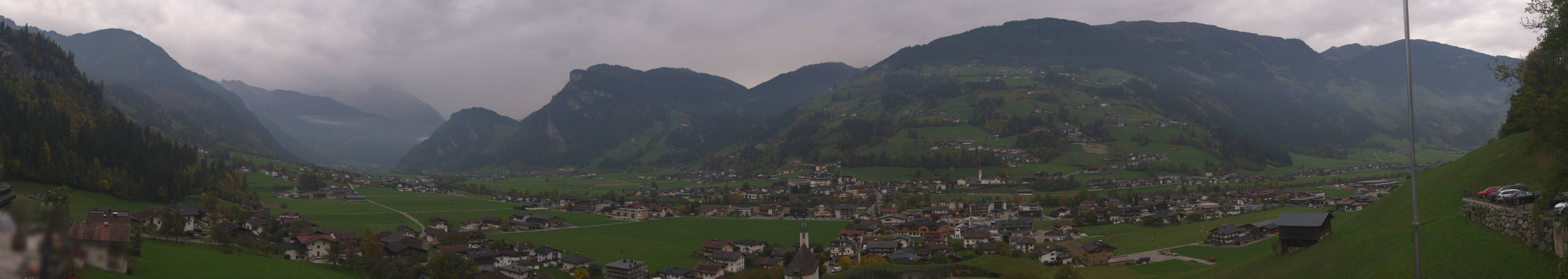 Archiv Foto Webcam Blick von Bichl auf Mayrhofen