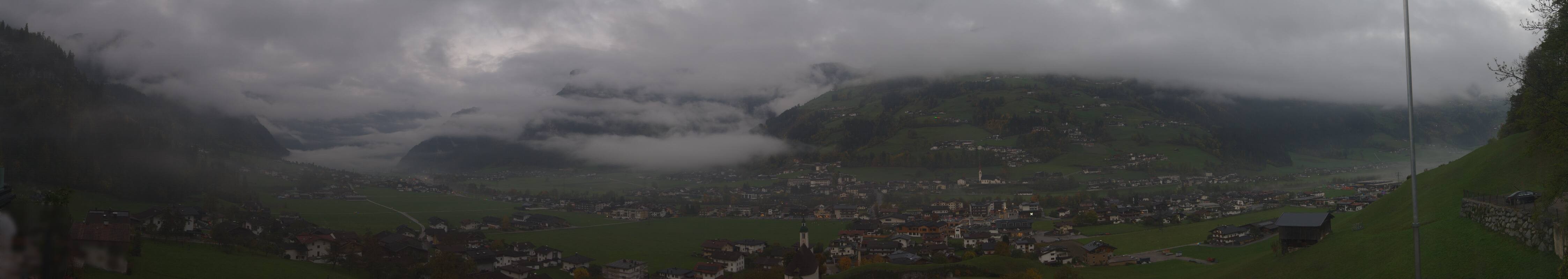 Archiv Foto Webcam Blick von Bichl auf Mayrhofen