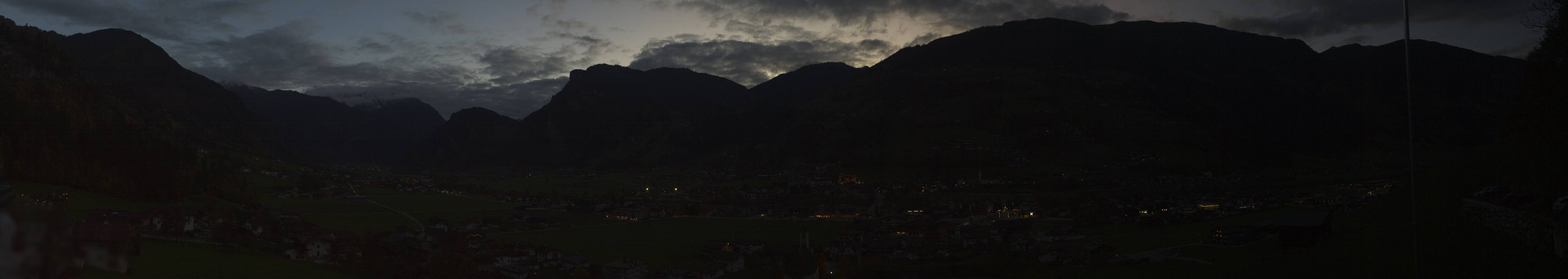 Archiv Foto Webcam Blick von Bichl auf Mayrhofen
