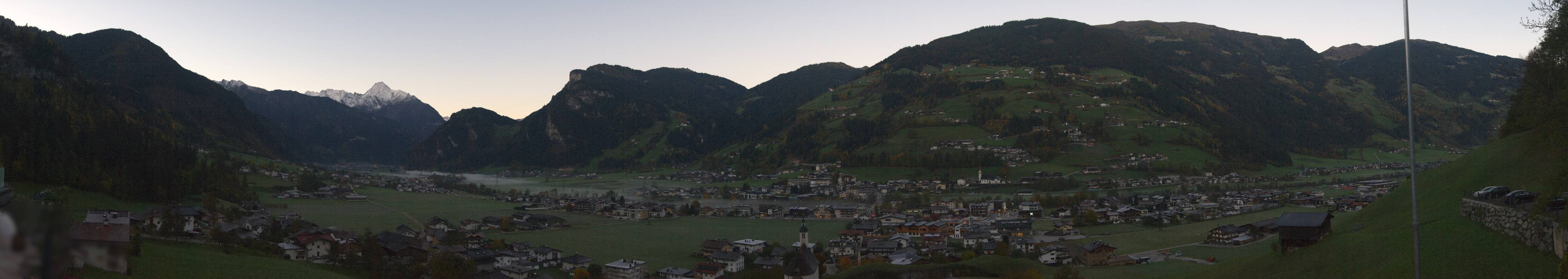 Archiv Foto Webcam Blick von Bichl auf Mayrhofen