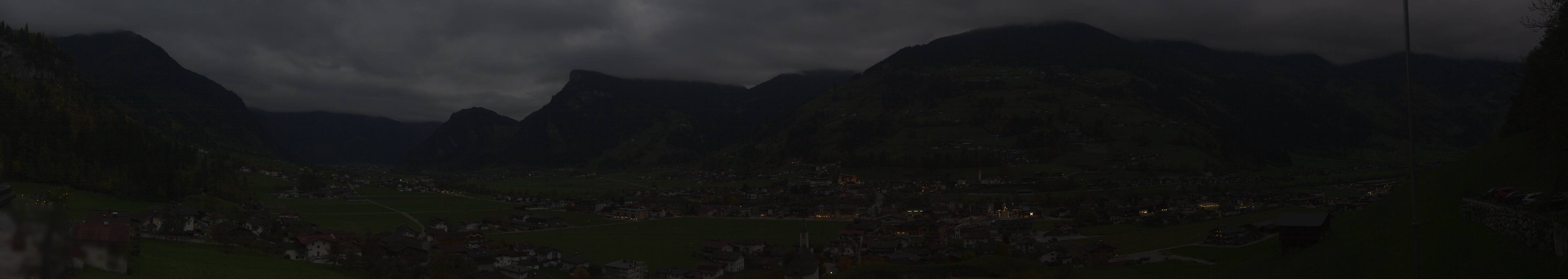 Archiv Foto Webcam Blick von Bichl auf Mayrhofen