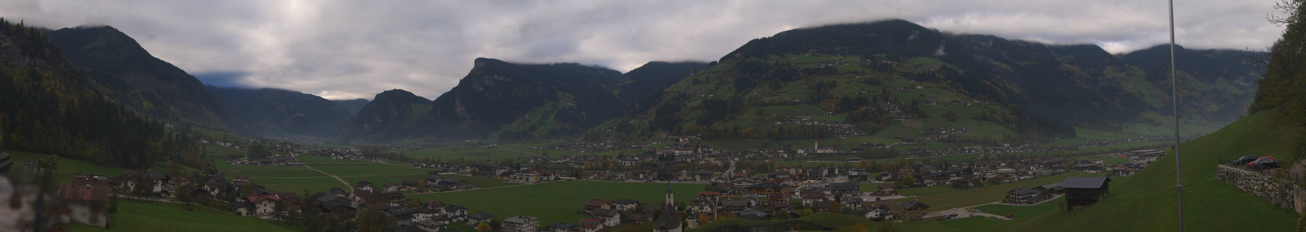 Archiv Foto Webcam Blick von Bichl auf Mayrhofen