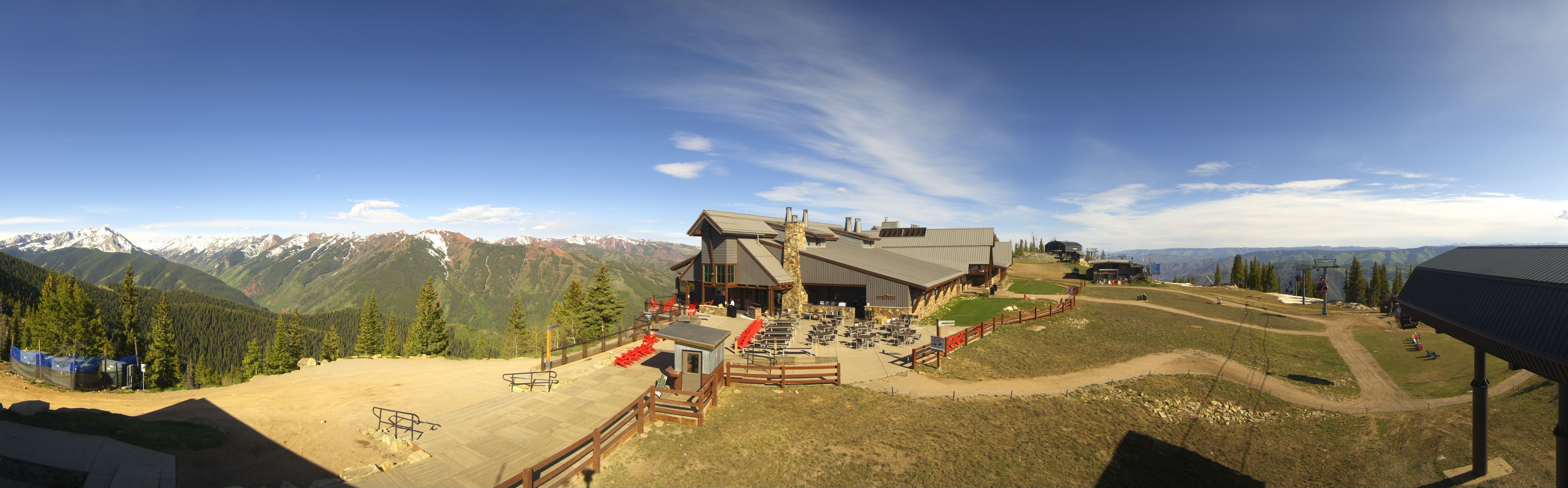 Archived image Webcam Aspen Mountain Bergstation