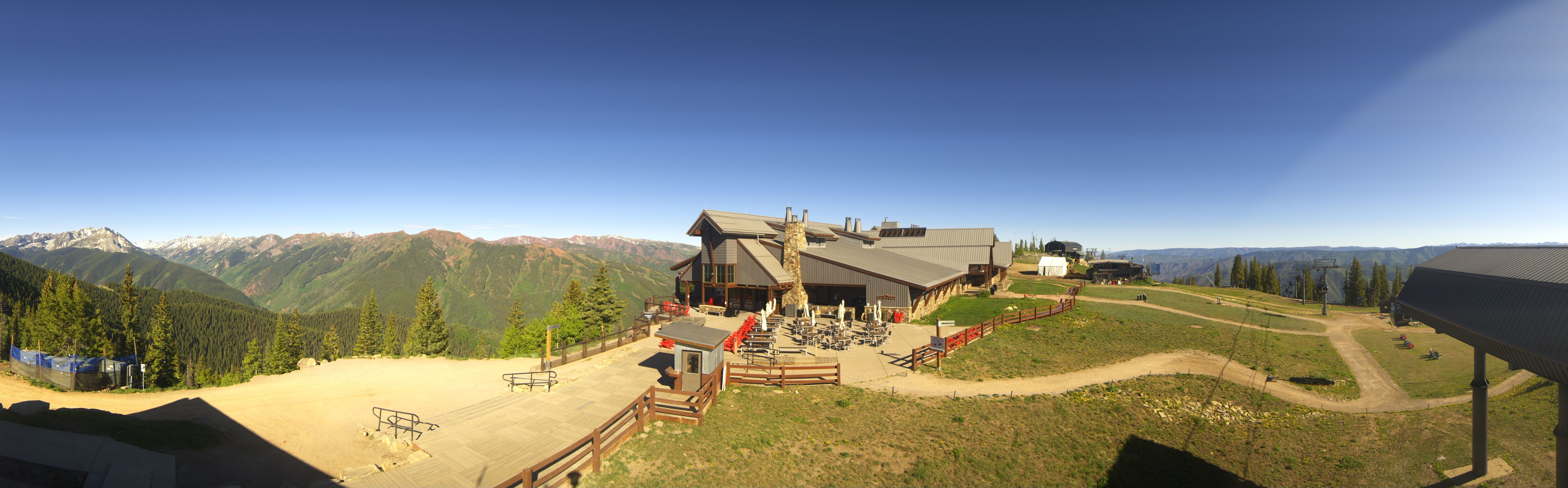 Archived image Webcam Aspen Mountain Bergstation