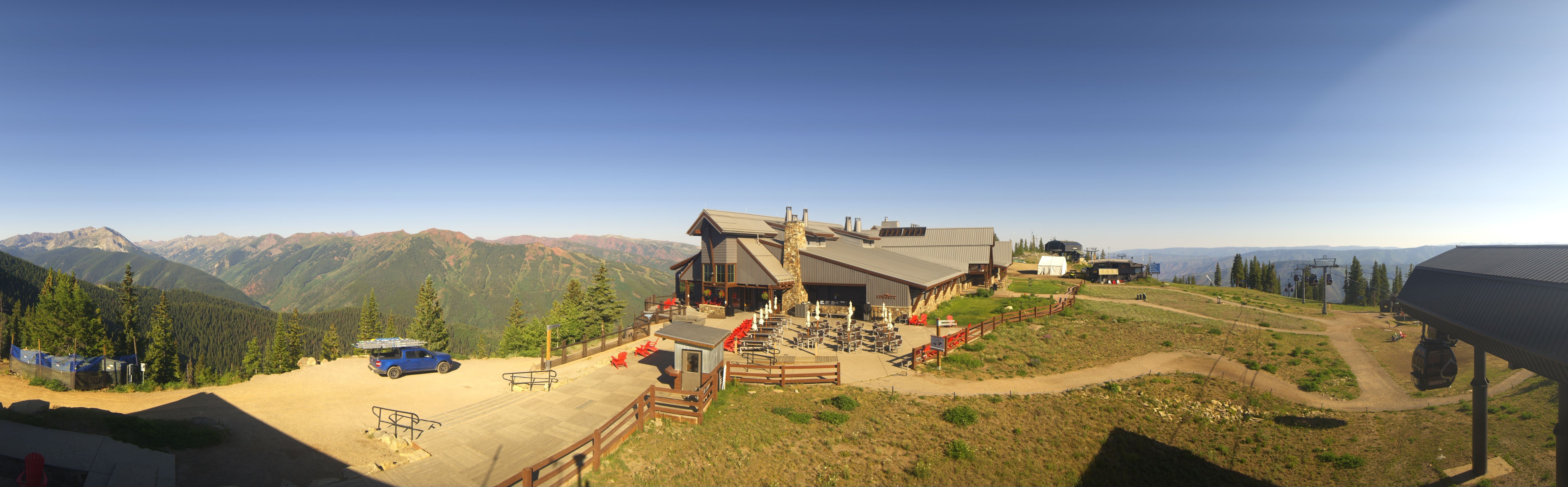 Archived image Webcam Aspen Mountain Bergstation
