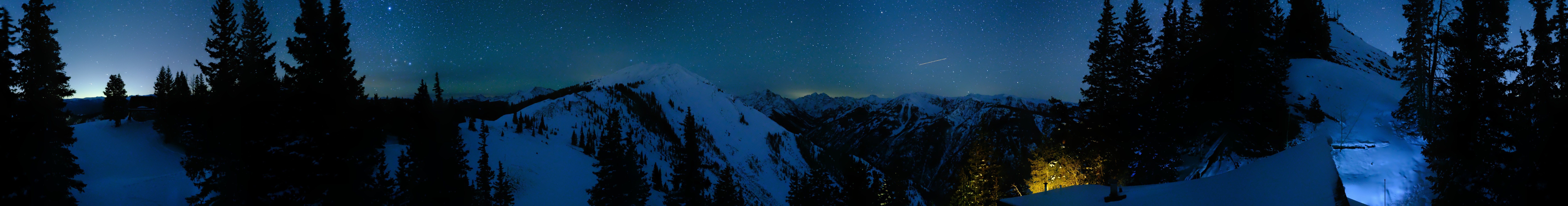 Archiv Foto Webcam The Lodge Peak at Aspen Highland