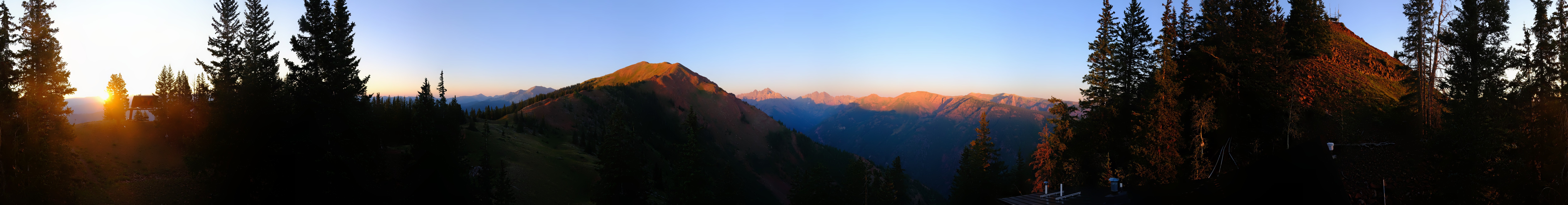 Archiv Foto Webcam The Lodge Peak at Aspen Highland