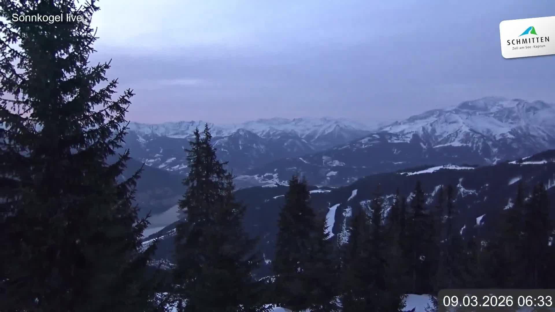 Archiv Foto Webcam Schmitten: Restaurant und Spielplatz Sonnkogel