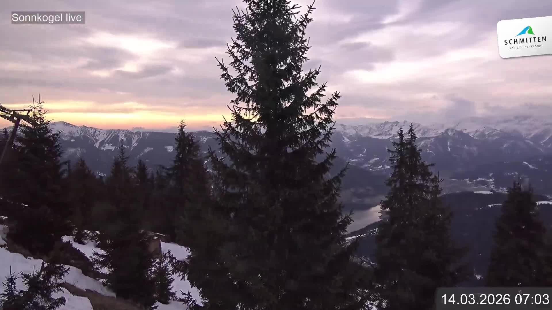 Archiv Foto Webcam Schmitten: Restaurant und Spielplatz Sonnkogel