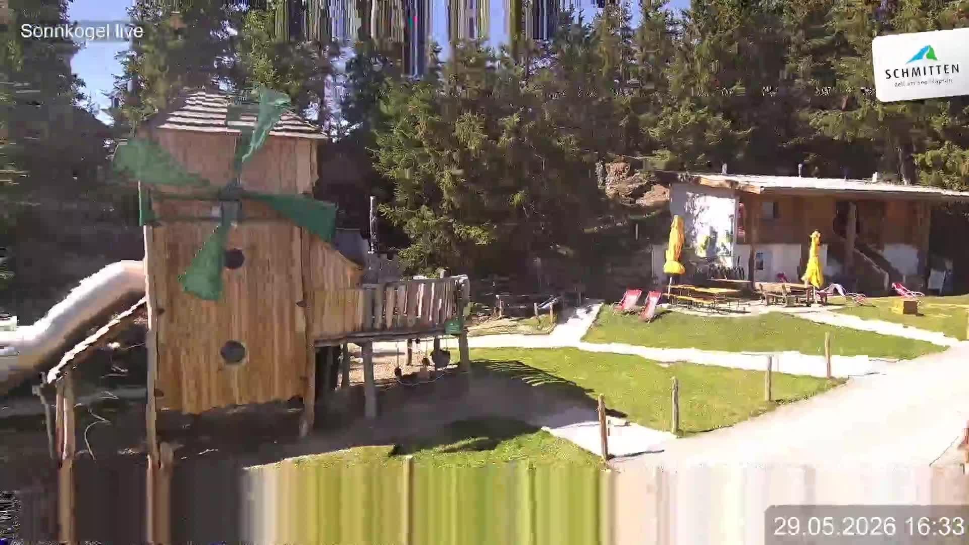 Archiv Foto Webcam Schmitten: Restaurant und Spielplatz Sonnkogel