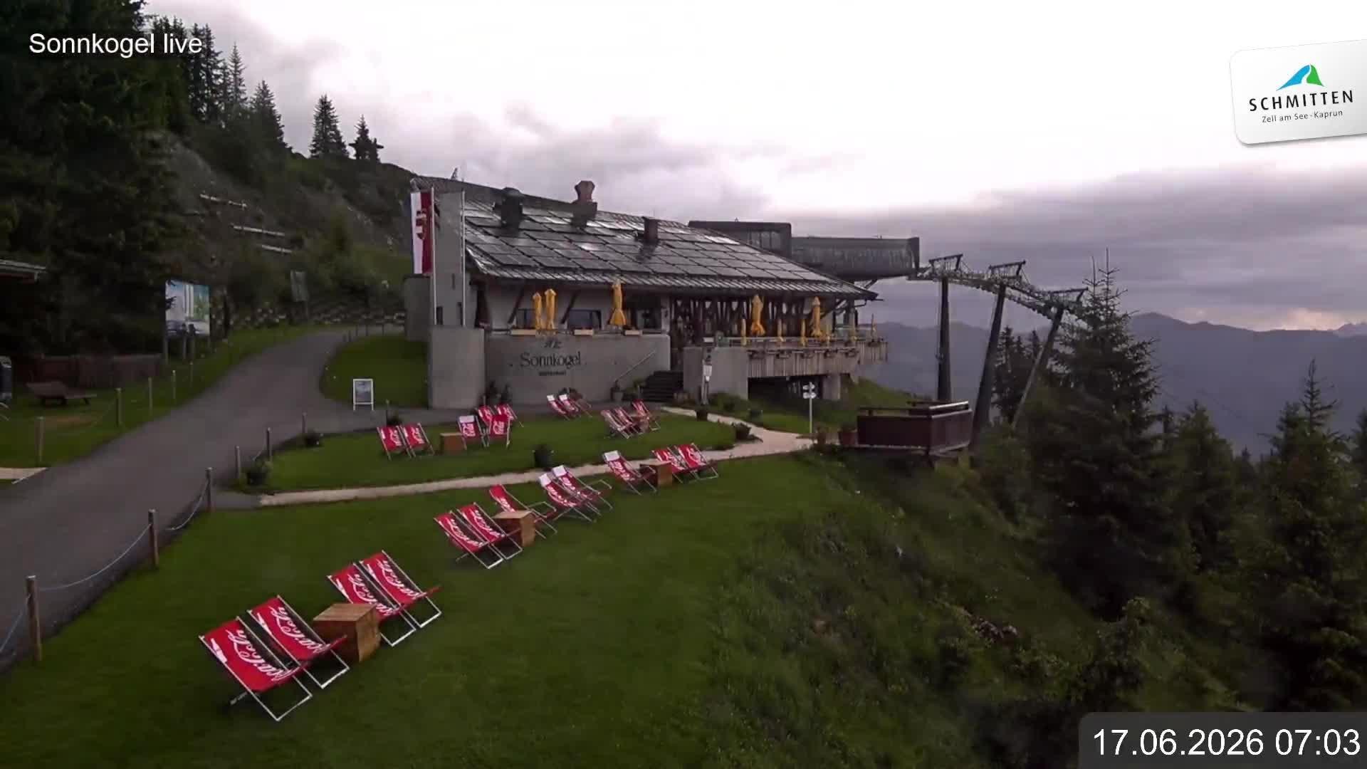 Archiv Foto Webcam Schmitten: Restaurant und Spielplatz Sonnkogel