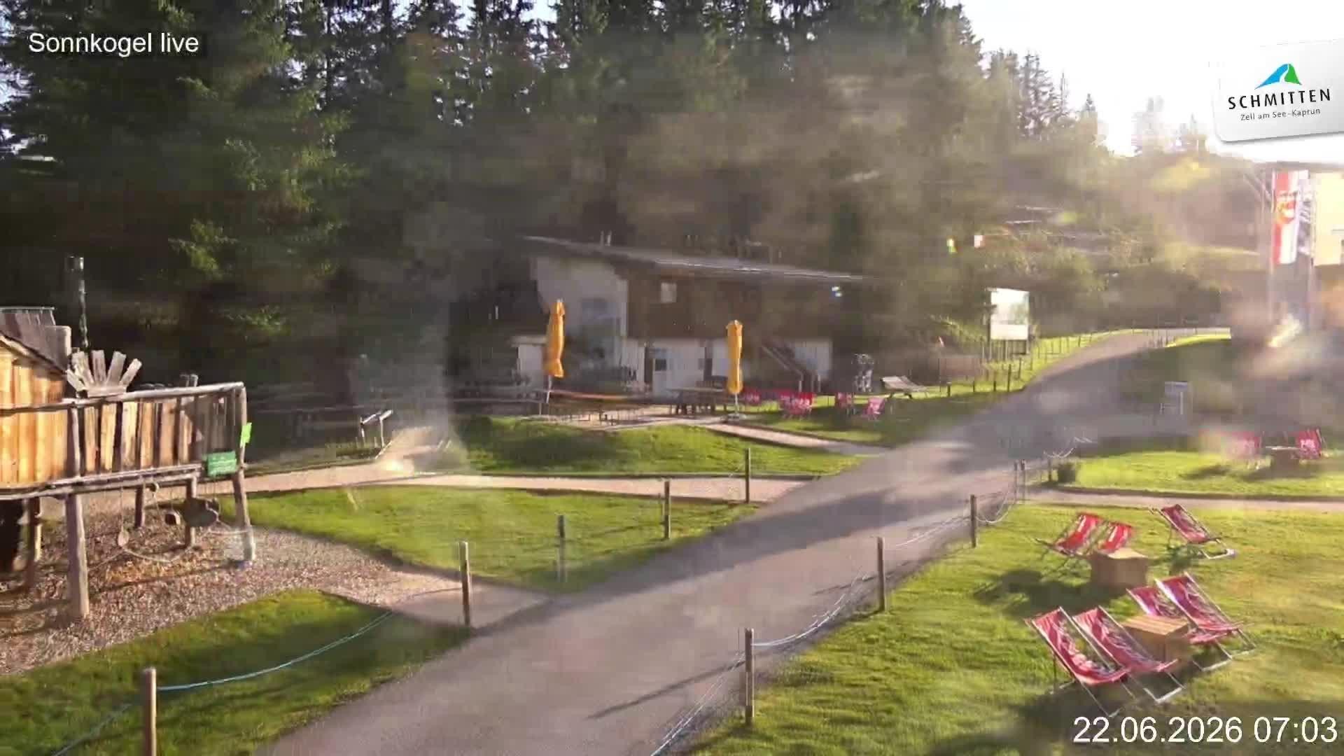 Archiv Foto Webcam Schmitten: Restaurant und Spielplatz Sonnkogel