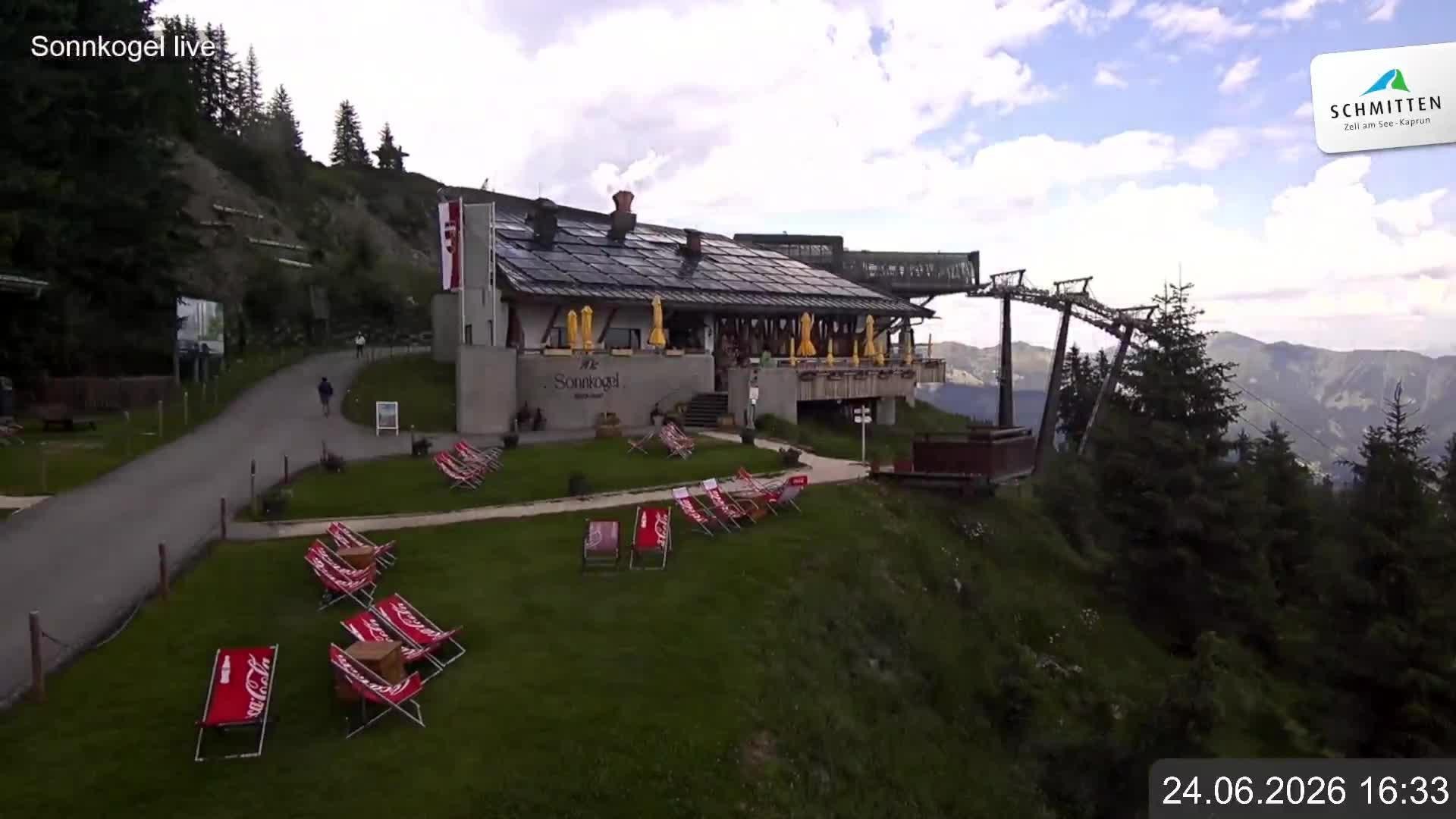 Archiv Foto Webcam Schmitten: Restaurant und Spielplatz Sonnkogel