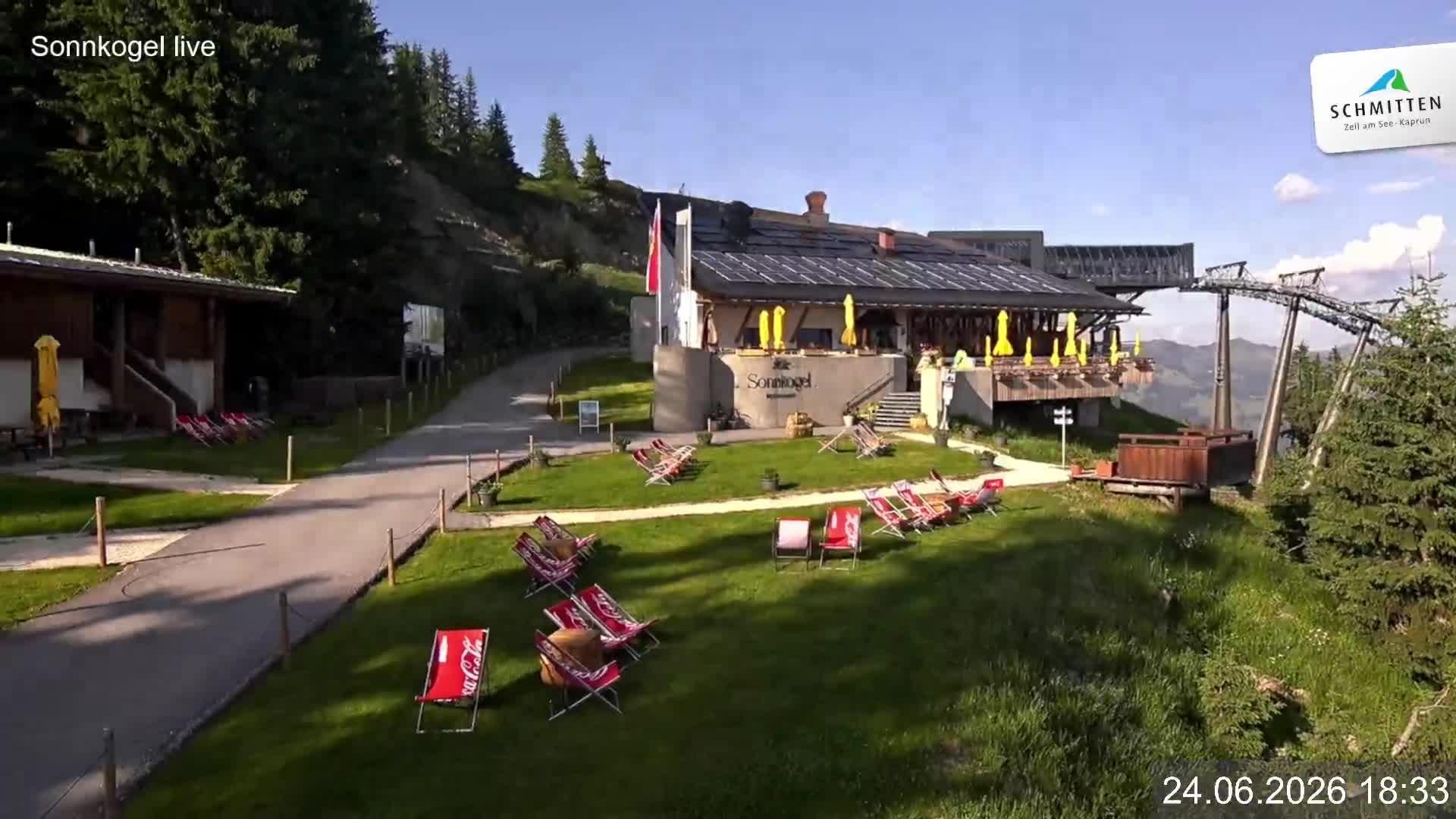 Archiv Foto Webcam Schmitten: Restaurant und Spielplatz Sonnkogel
