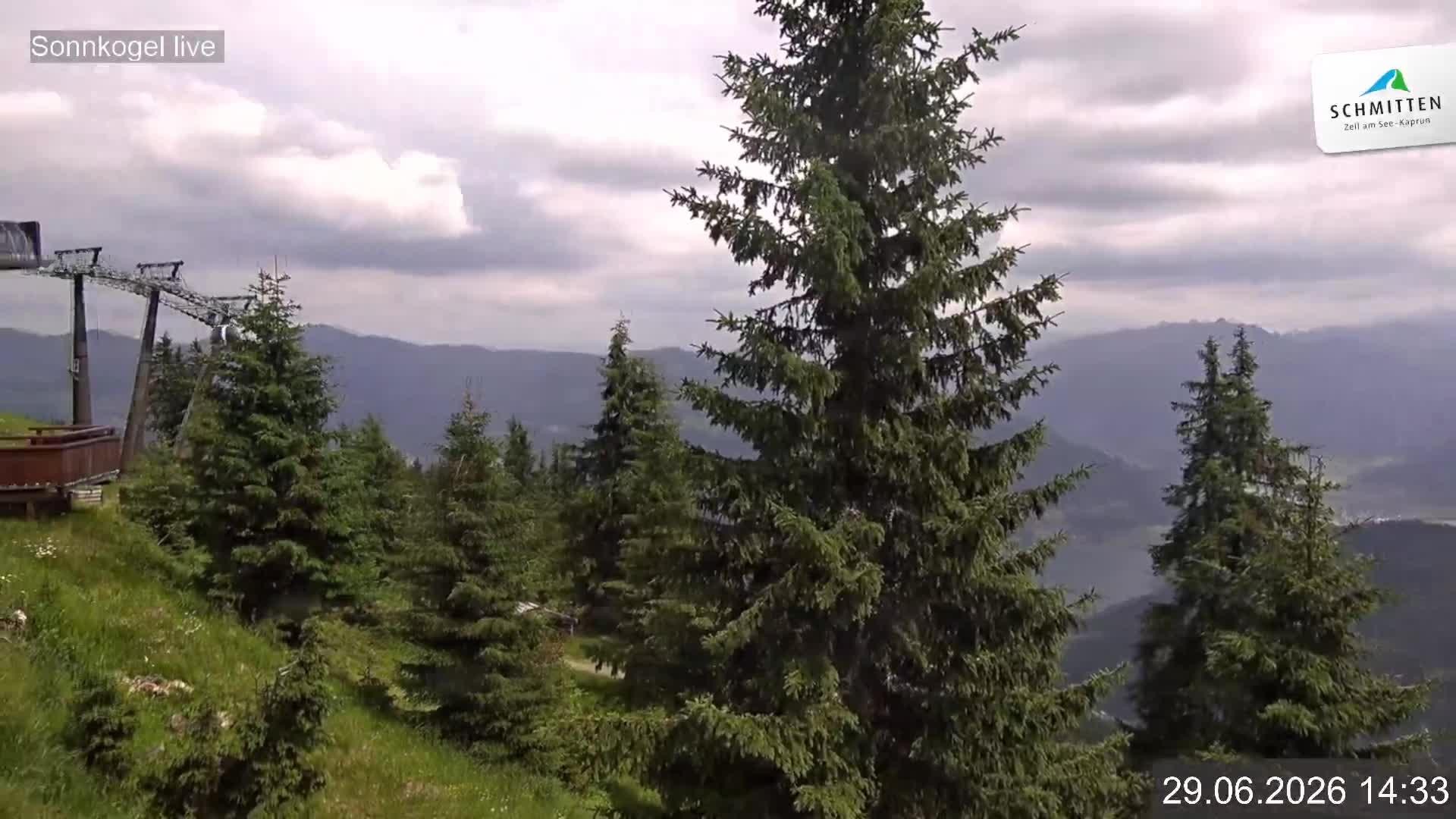 Archiv Foto Webcam Schmitten: Restaurant und Spielplatz Sonnkogel