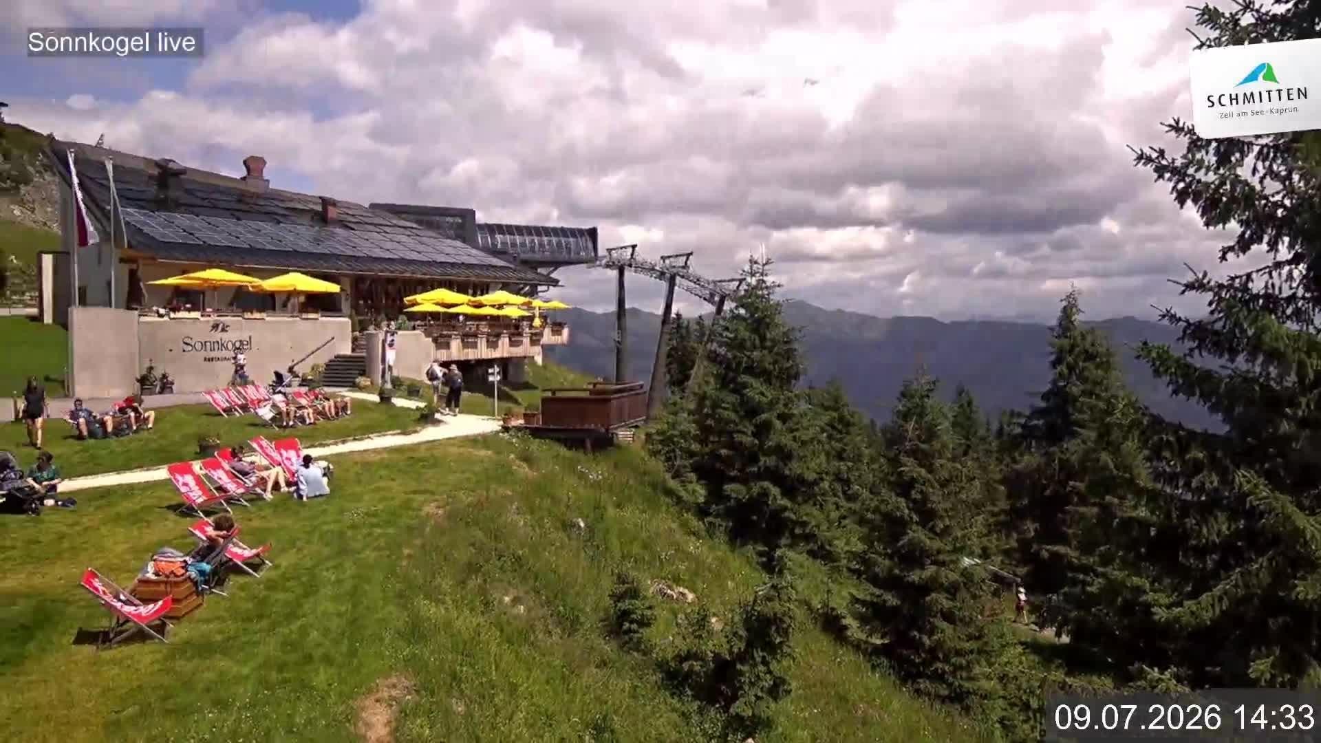 Archiv Foto Webcam Schmitten: Restaurant und Spielplatz Sonnkogel