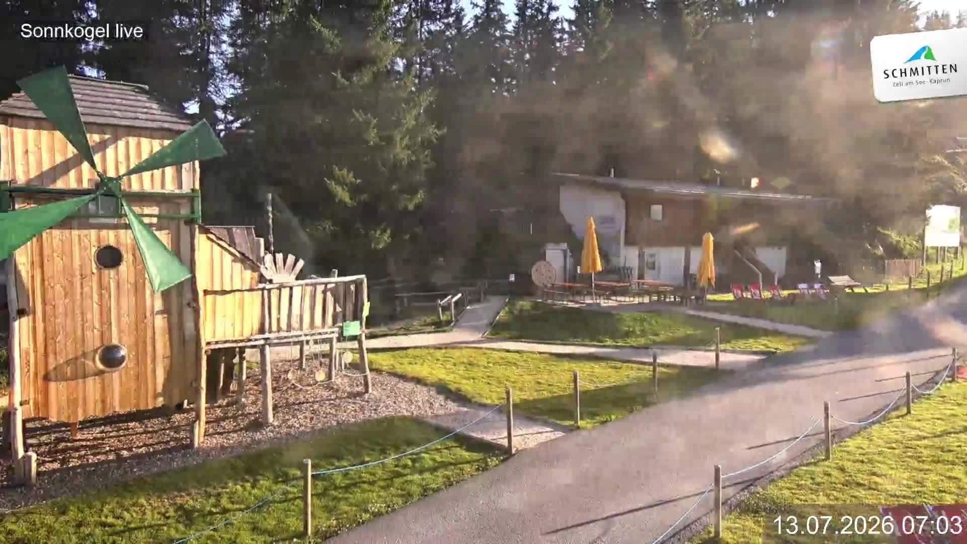 Archiv Foto Webcam Schmitten: Restaurant und Spielplatz Sonnkogel