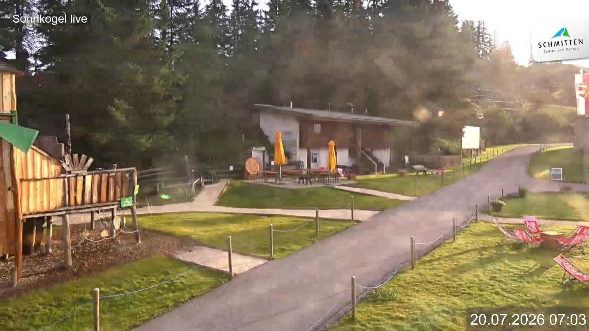 Archiv Foto Webcam Schmitten: Restaurant und Spielplatz Sonnkogel