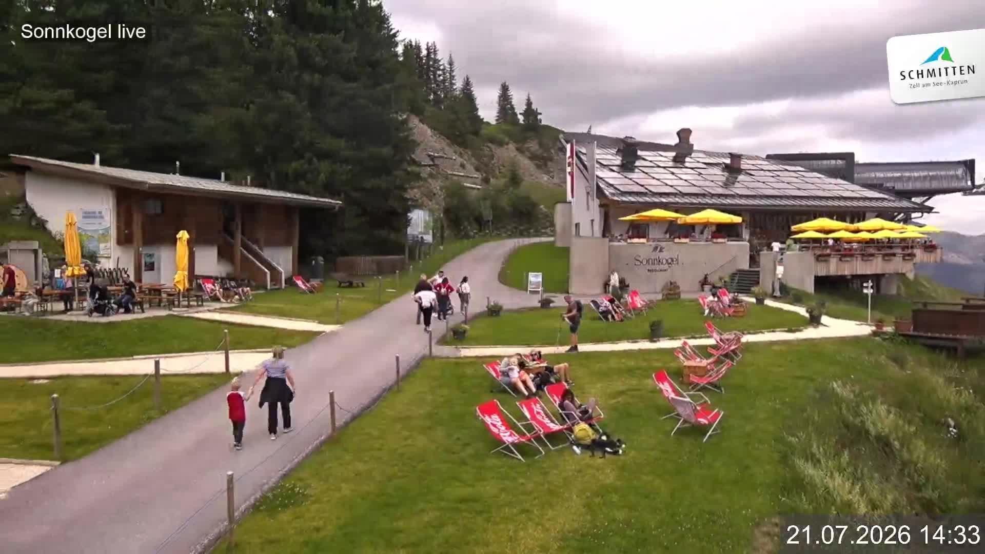 Archiv Foto Webcam Schmitten: Restaurant und Spielplatz Sonnkogel