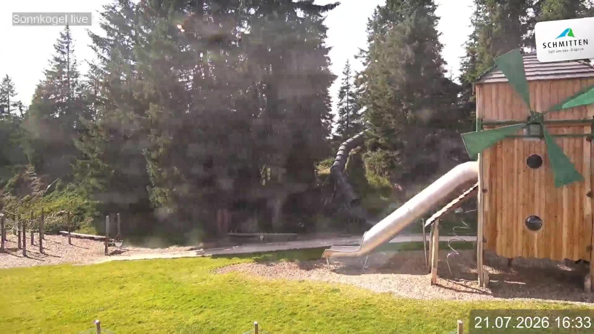 Archiv Foto Webcam Schmitten: Restaurant und Spielplatz Sonnkogel