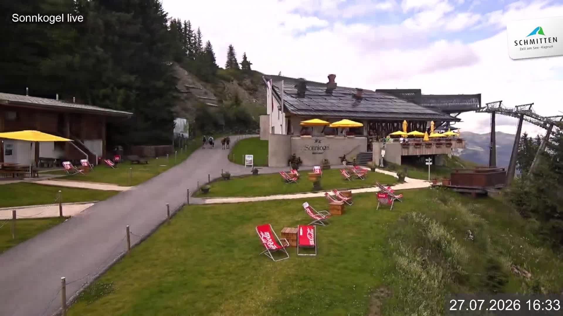 Archiv Foto Webcam Schmitten: Restaurant und Spielplatz Sonnkogel
