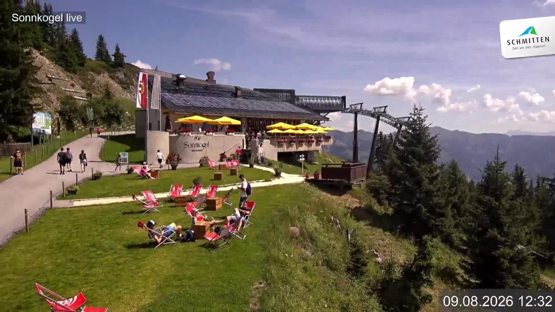 Archiv Foto Webcam Schmitten: Restaurant und Spielplatz Sonnkogel