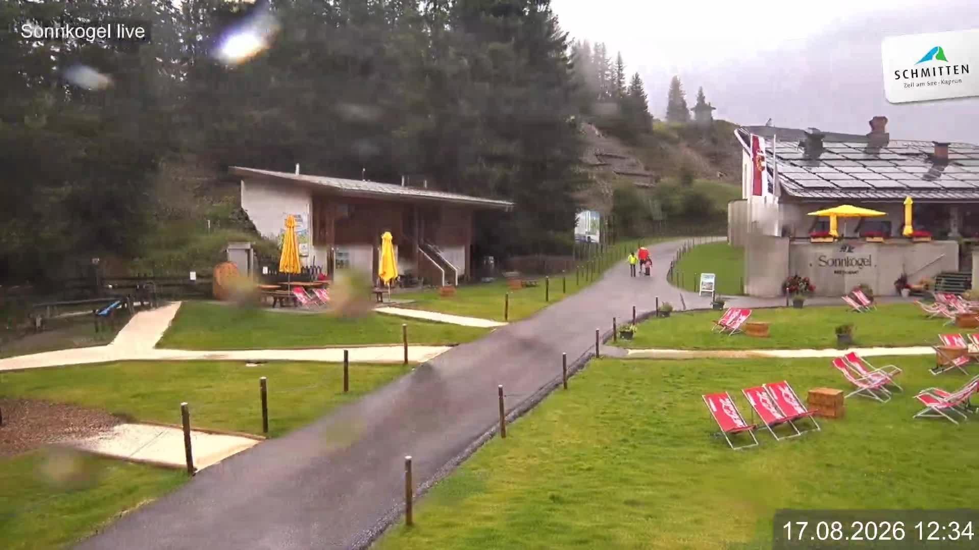 Archiv Foto Webcam Schmitten: Restaurant und Spielplatz Sonnkogel