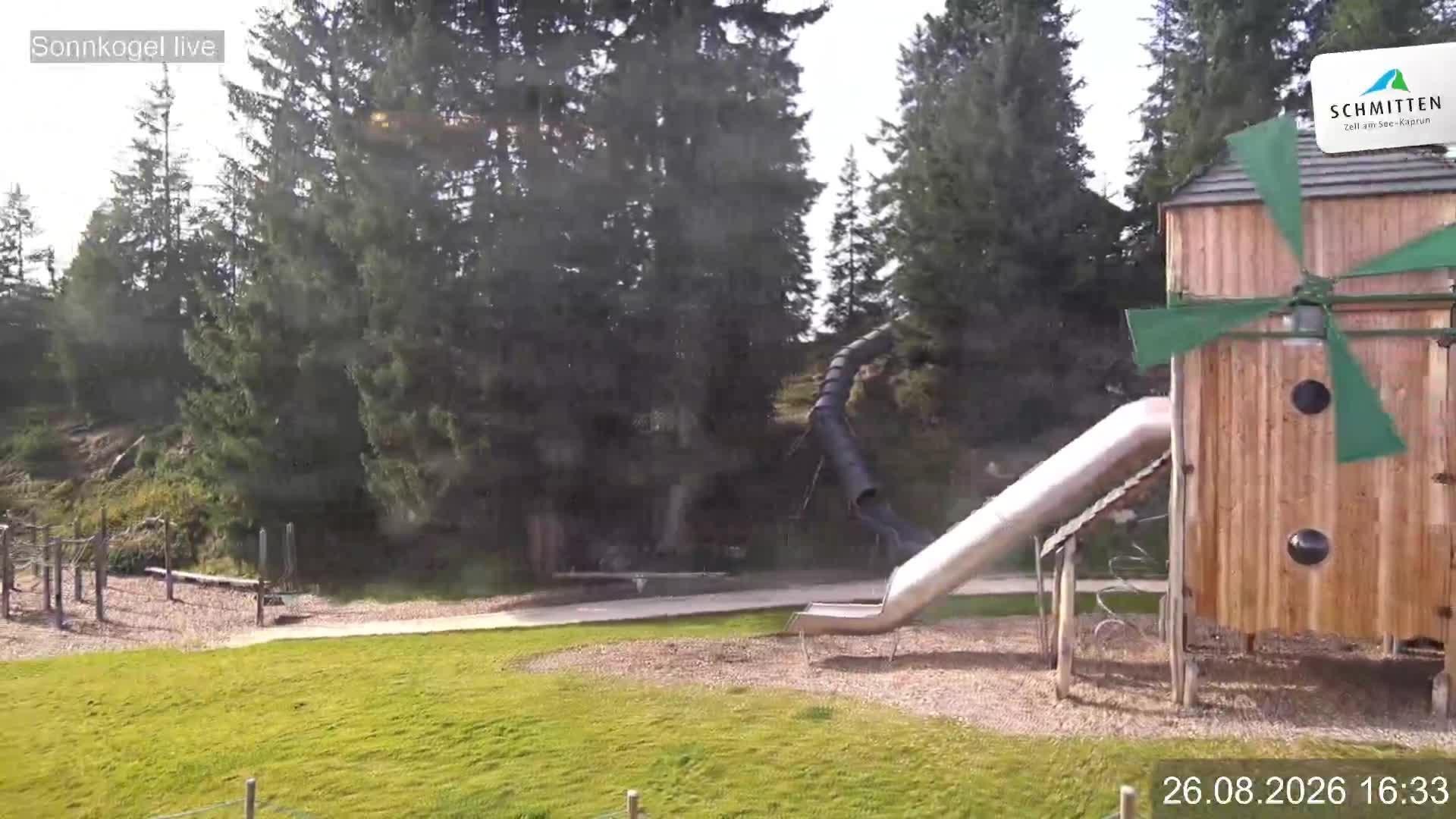 Archiv Foto Webcam Schmitten: Restaurant und Spielplatz Sonnkogel
