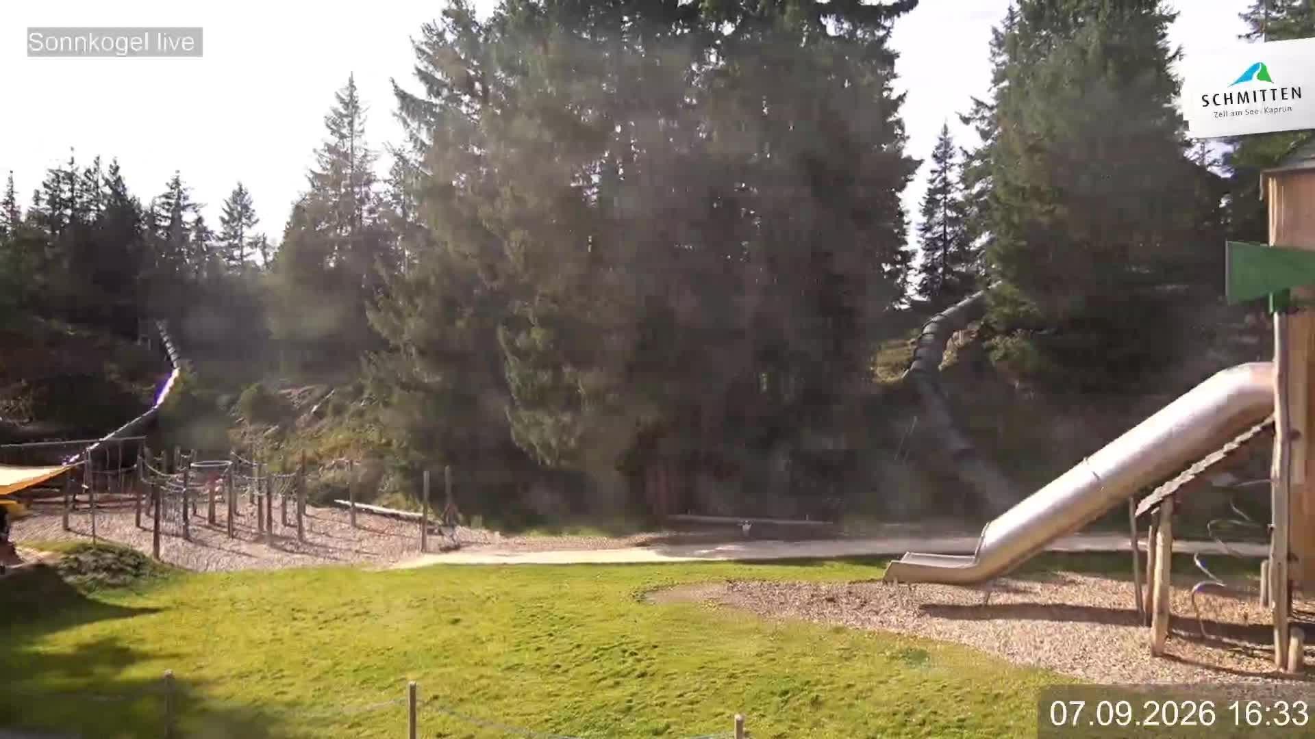 Archiv Foto Webcam Schmitten: Restaurant und Spielplatz Sonnkogel
