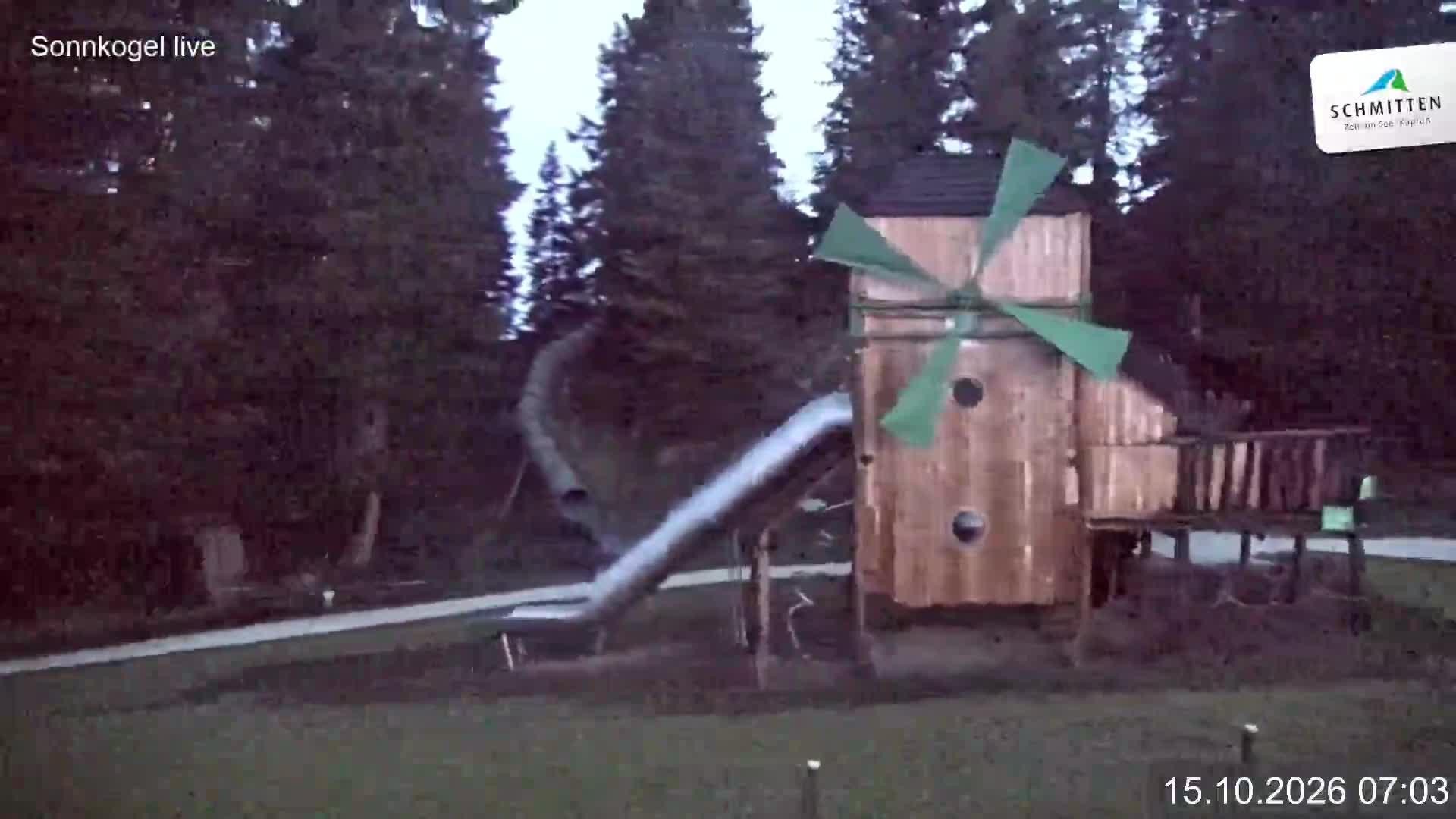 Archiv Foto Webcam Schmitten: Restaurant und Spielplatz Sonnkogel