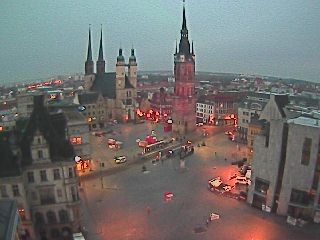 Archiv Foto Webcam Blick vom Ratshof auf den Marktplatz in Halle