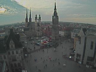 Archiv Foto Webcam Blick vom Ratshof auf den Marktplatz in Halle